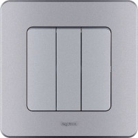 Legrand Inspiria Выключатель 3-х клавишный, цвет алюминий Legrand Inspiria Выключатель 3-х клавишный, цвет алюминий