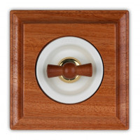 Fontini Выключатель 1-клавишный, цвет белый, рамка дерево сапелли, Fontini, серия Venezia Fontini Выключатель 1-клавишный, цвет белый, рамка дерево сапелли, Fontini, серия Venezia